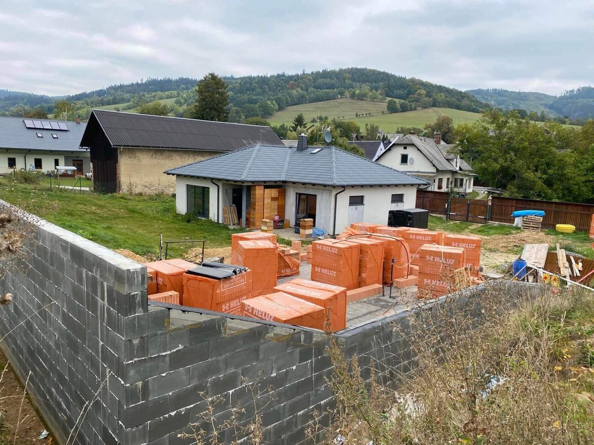Naše Cesta k Nové Medárně: Příběh Vytrvalosti a Spolupráce
