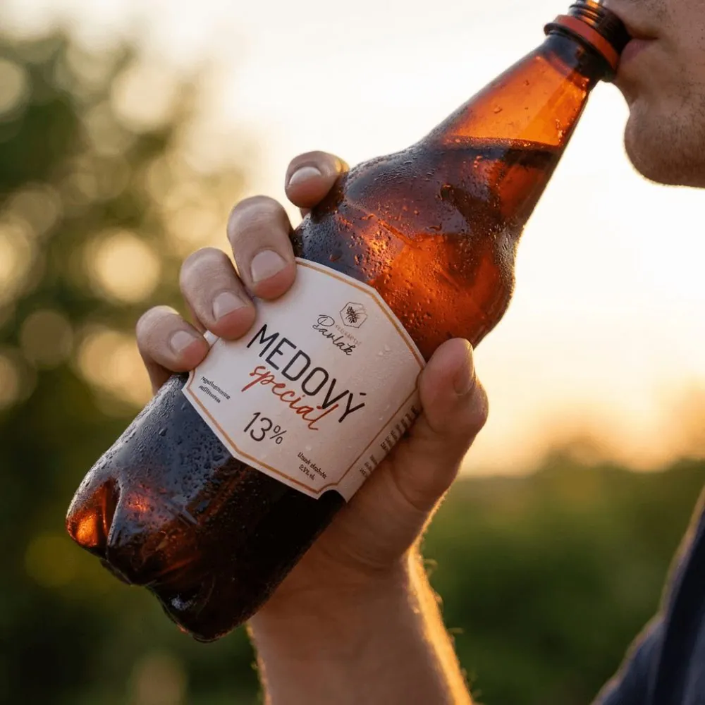 Medové pivo speciál 13° (1 L) — náhled 2